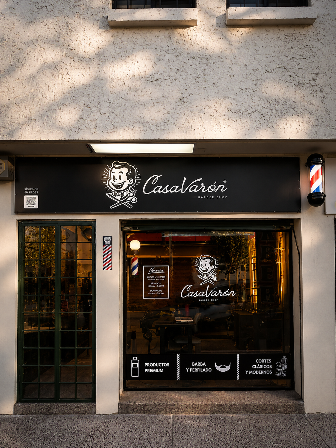 Fachada de Casa Varón Barber Shop